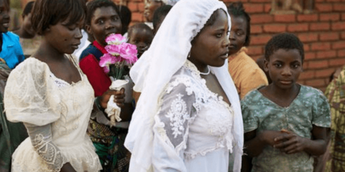 Sierra Leone's parliament prohibits juvenile marriage