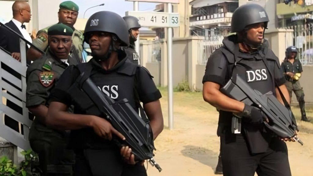 Security Operatives Invades NLC National Office In Abuja