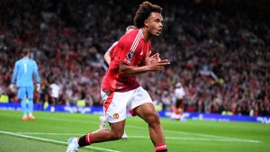 Manchester United Player Joshua Zirkzee Celebrating his goal against fulham