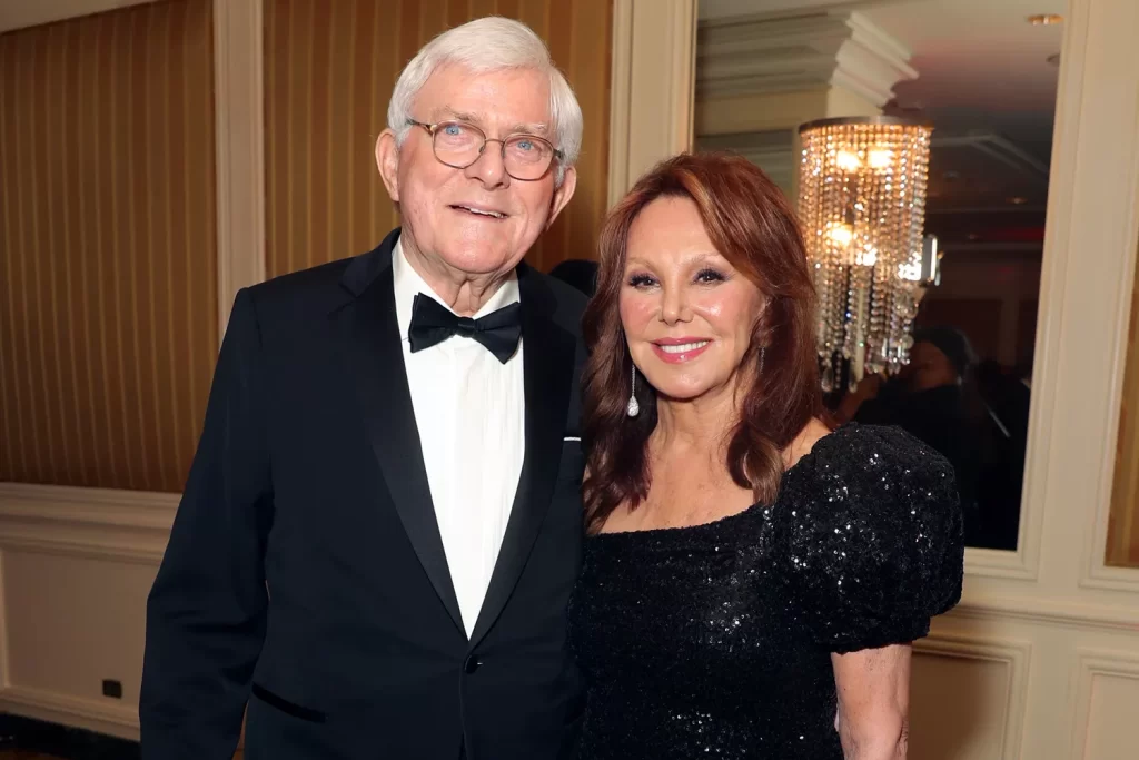 See the Moment Phil Donahue and Marlo Thomas First Met on His Talk Show: 'You Are Wonderful'