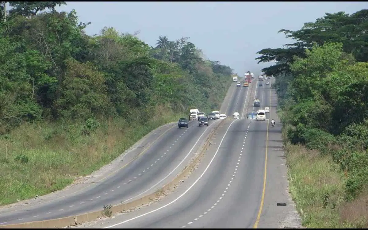 FG Begins Rehabilitation of Sagamu-Ijebu Ode Expressway