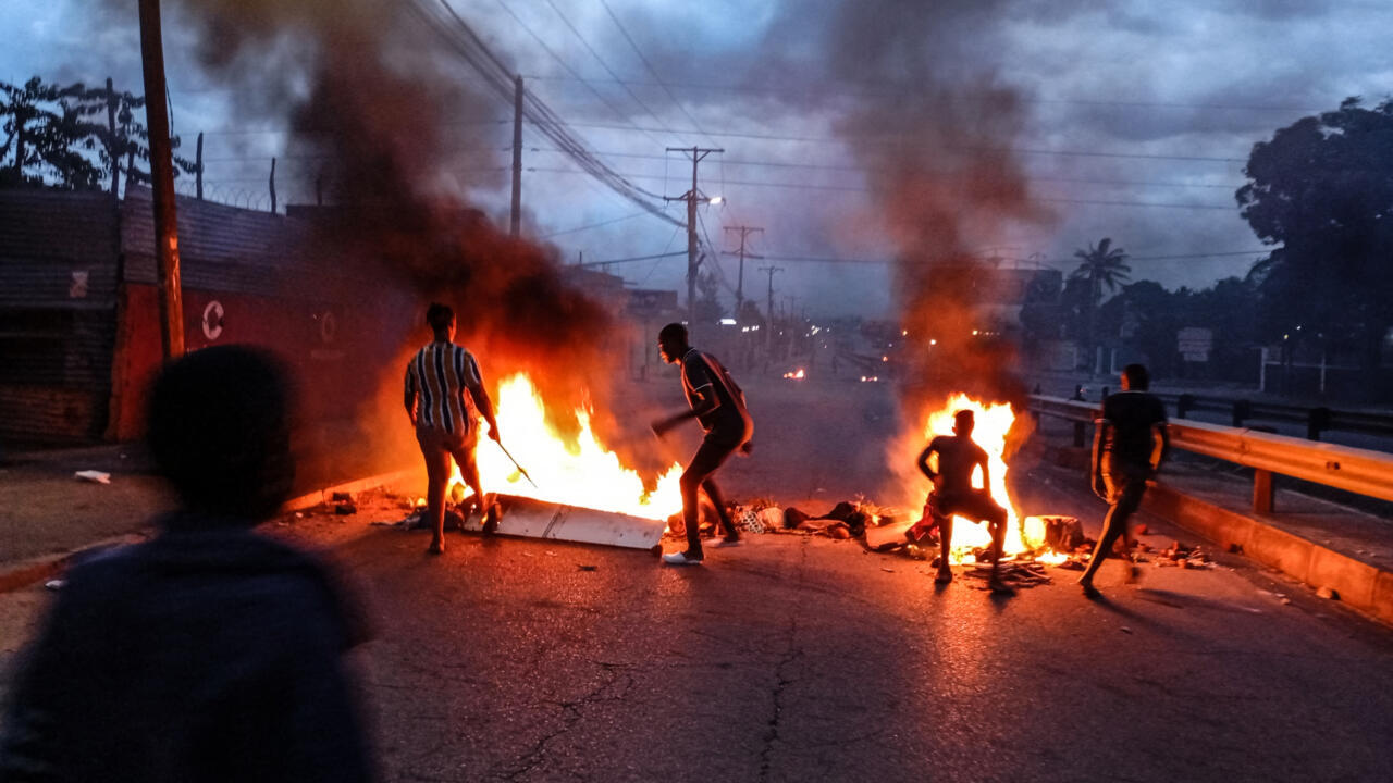 6,000 Inmates Escape Mozambique’s Prison Amid Post-election Riots