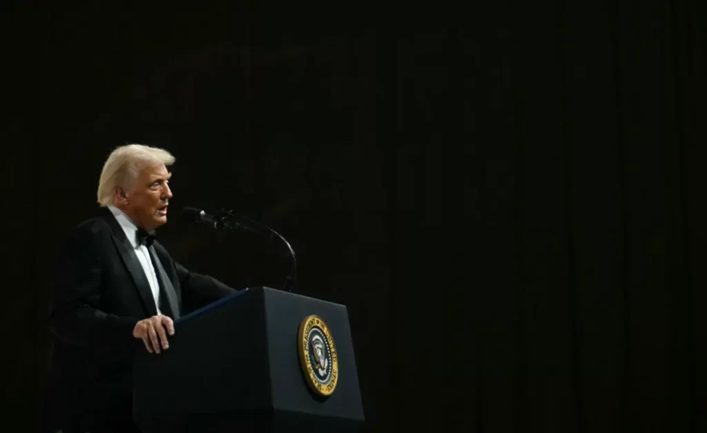 Trump to Seize Panama Canal, Urges Putin to End Ukraine War