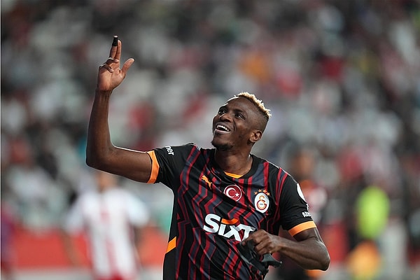 Osimhen Set for Permanent Galatasaray Move After Napoli Deal