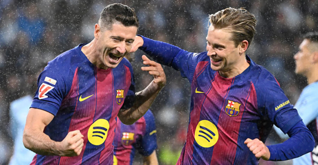 Lewandowski hat-trick steers Barcelona to 4-2 win at Celta Vigo